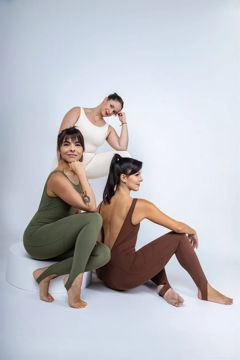 Macacão Hoof em movimento — categoria Macacões